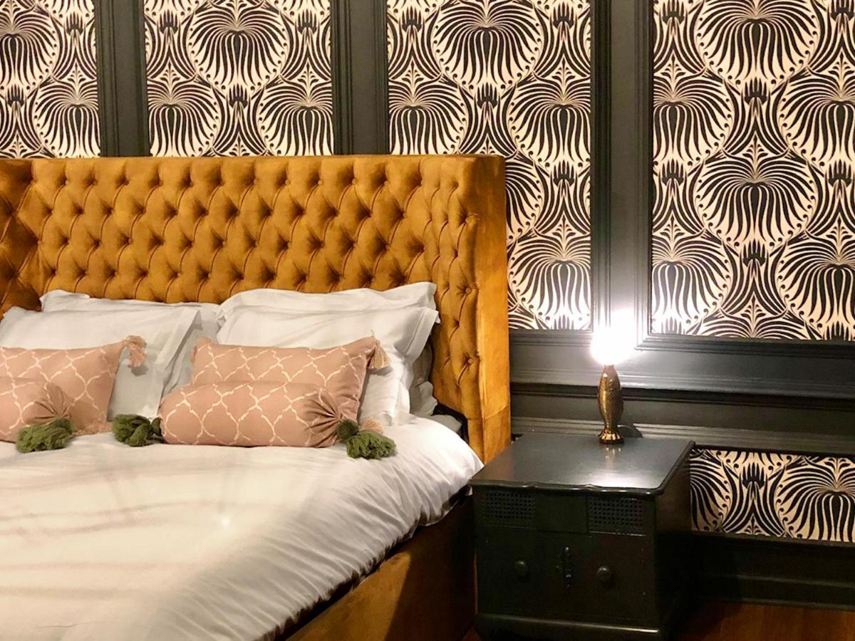 Maison Parfaite Yo1 - Exquisite 400 Year Old, City Centre Townhouse Йорк Екстериор снимка