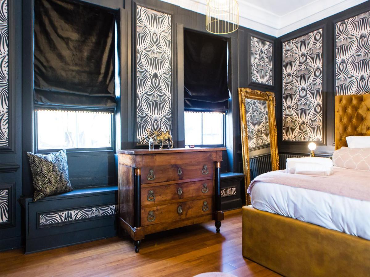 Maison Parfaite Yo1 - Exquisite 400 Year Old, City Centre Townhouse Йорк Екстериор снимка