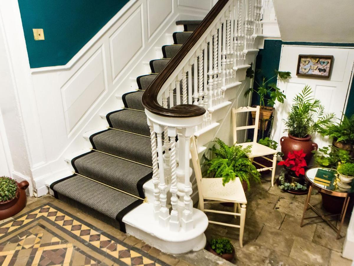 Maison Parfaite Yo1 - Exquisite 400 Year Old, City Centre Townhouse Йорк Екстериор снимка