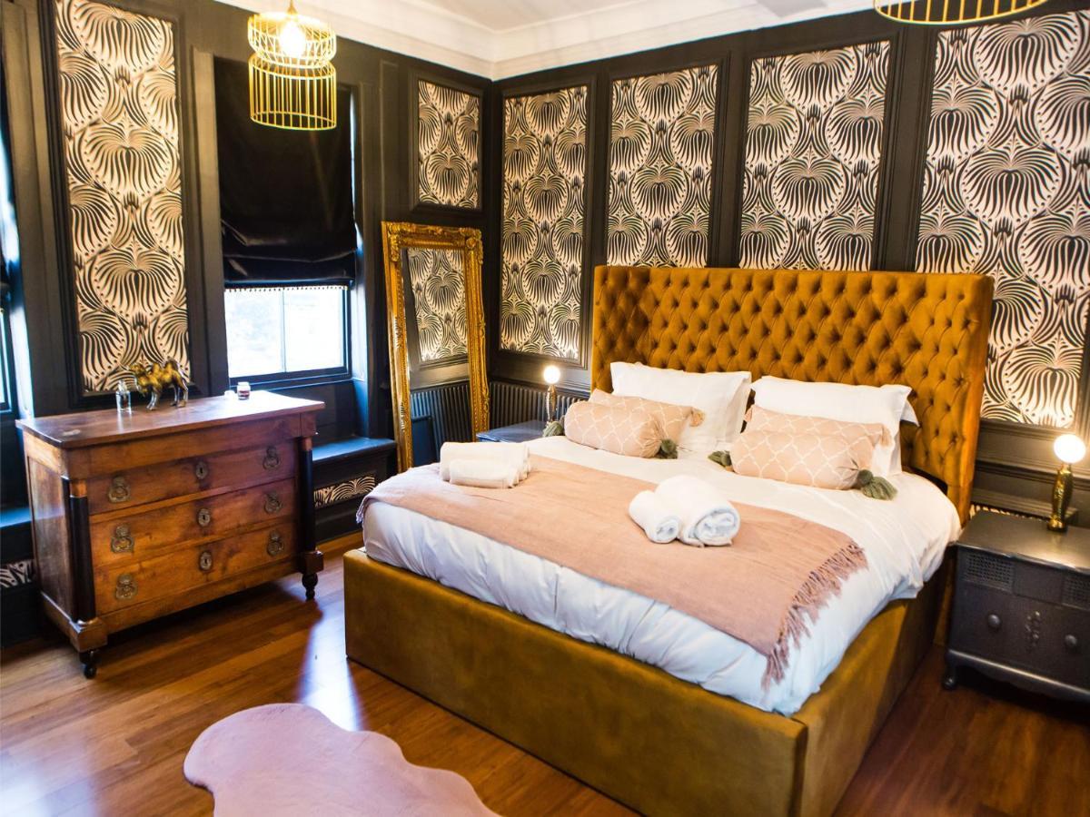 Maison Parfaite Yo1 - Exquisite 400 Year Old, City Centre Townhouse Йорк Екстериор снимка