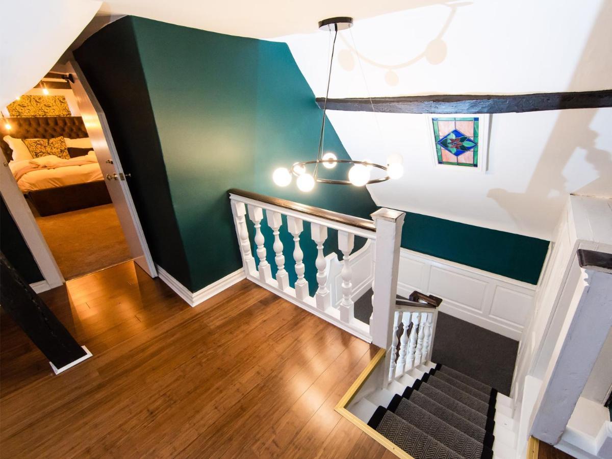 Maison Parfaite Yo1 - Exquisite 400 Year Old, City Centre Townhouse Йорк Екстериор снимка